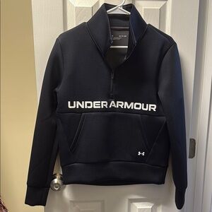 UA blk half zip